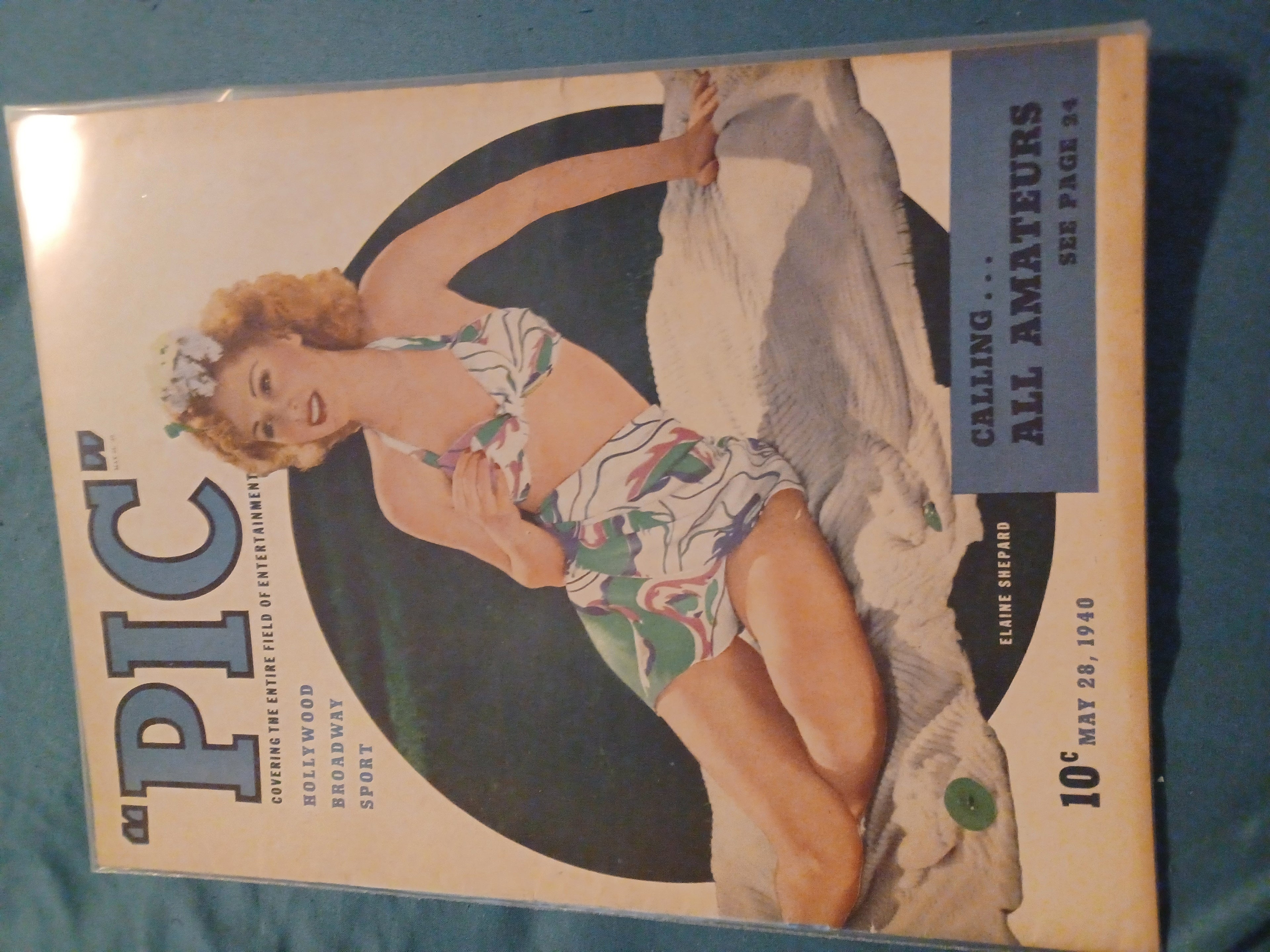 VINTAGE Magazine "PIC" May 28, 1940