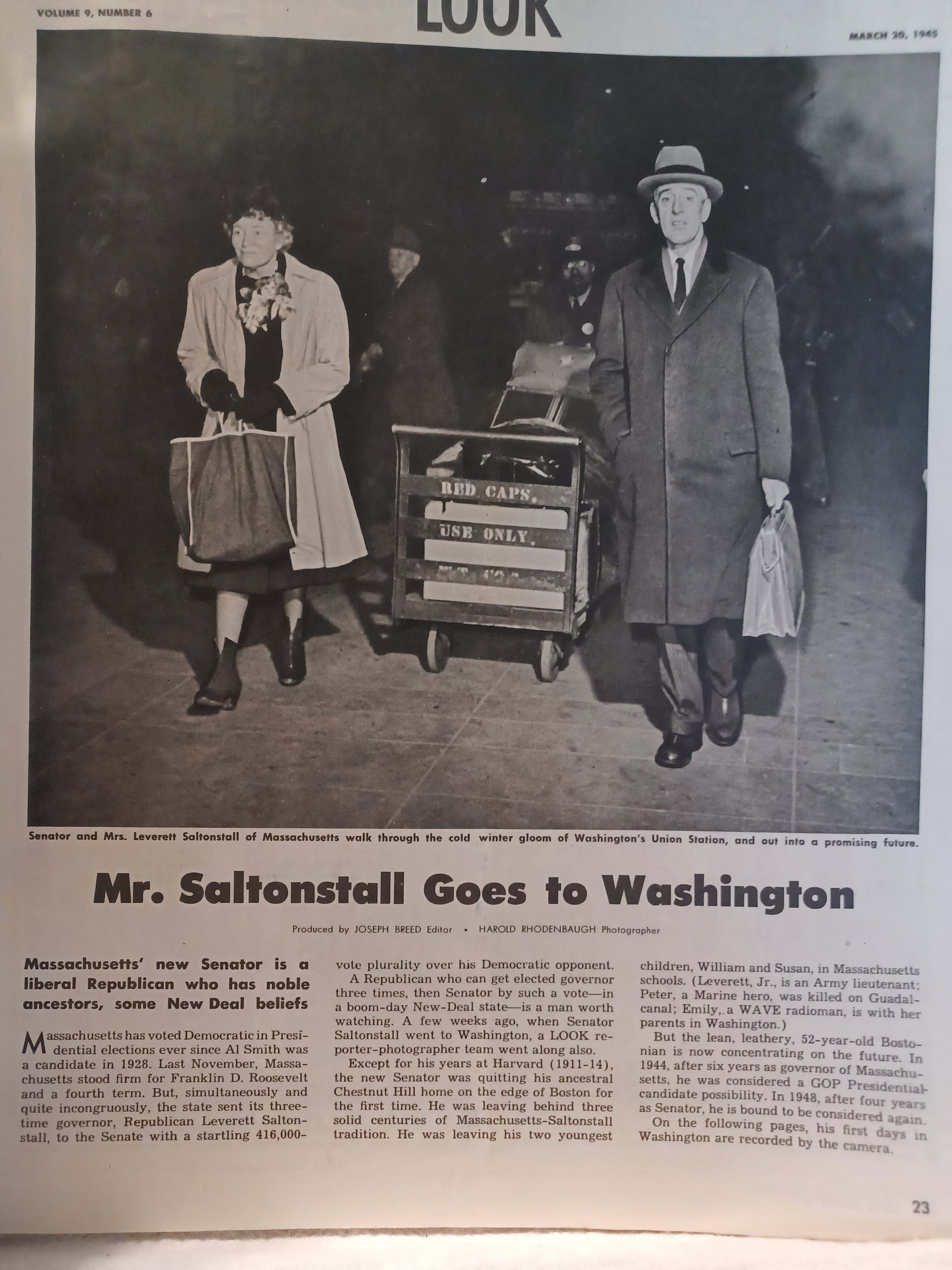 VINTAGE Magazine "LOOK", March 20, 1945, Featuring General MacArthur
