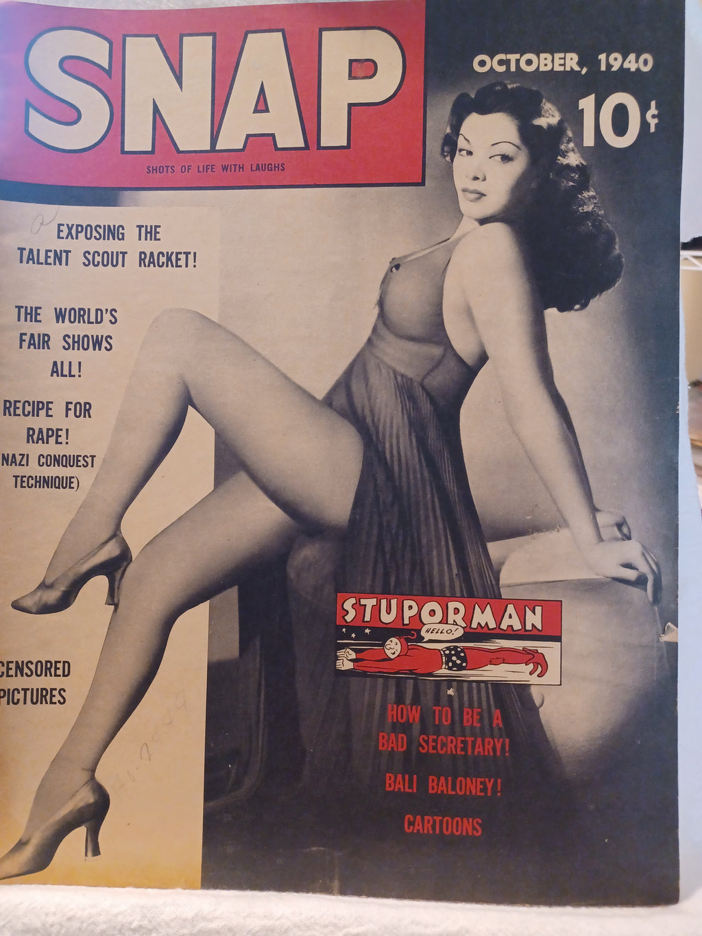 VINTAGE Magazine "SNAP", October 1940, Featuring "Censored Pictures"