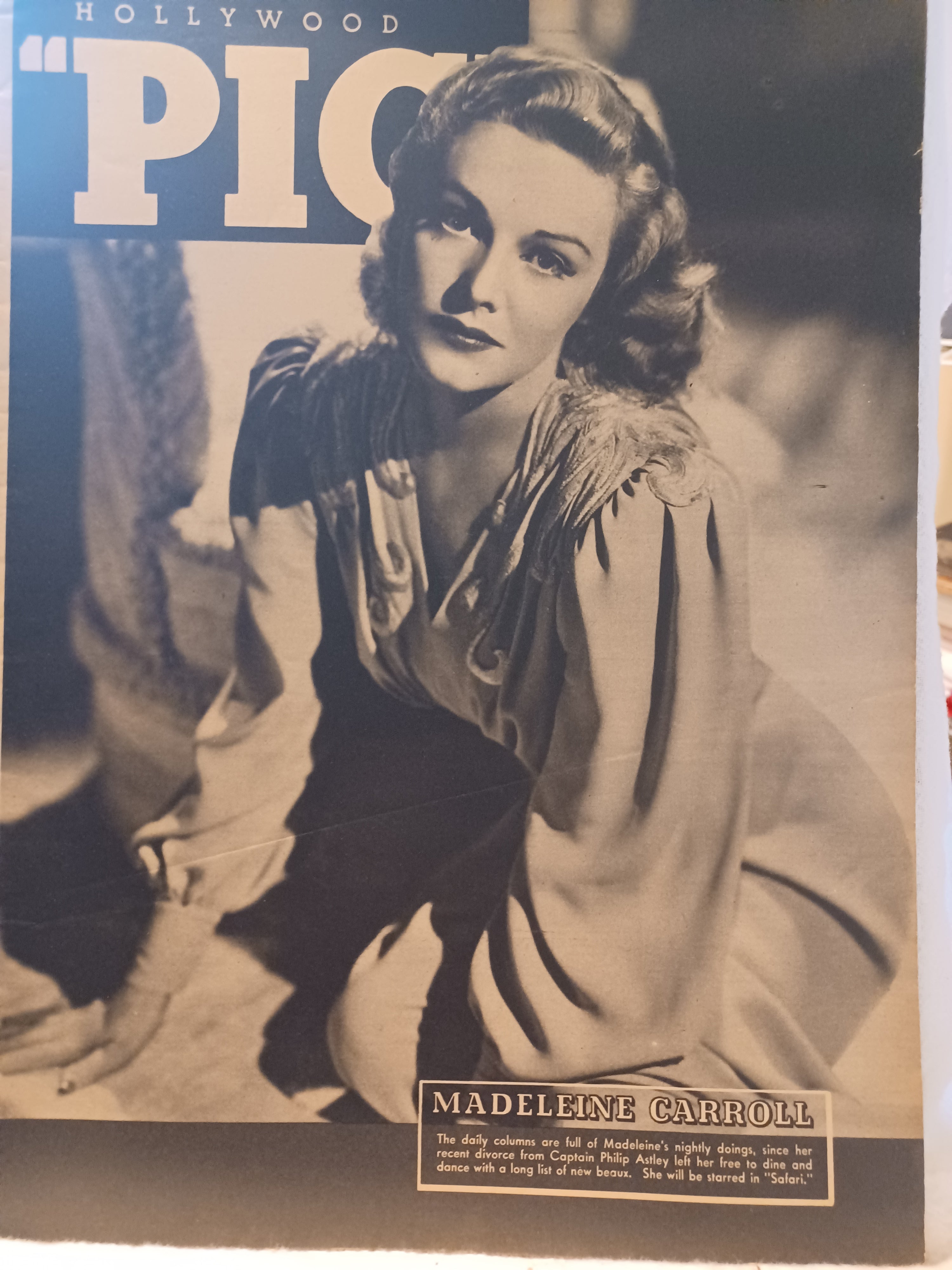 VINTAGE Magazine "PIC", February 6, 1940, Featuring Kathryn Case