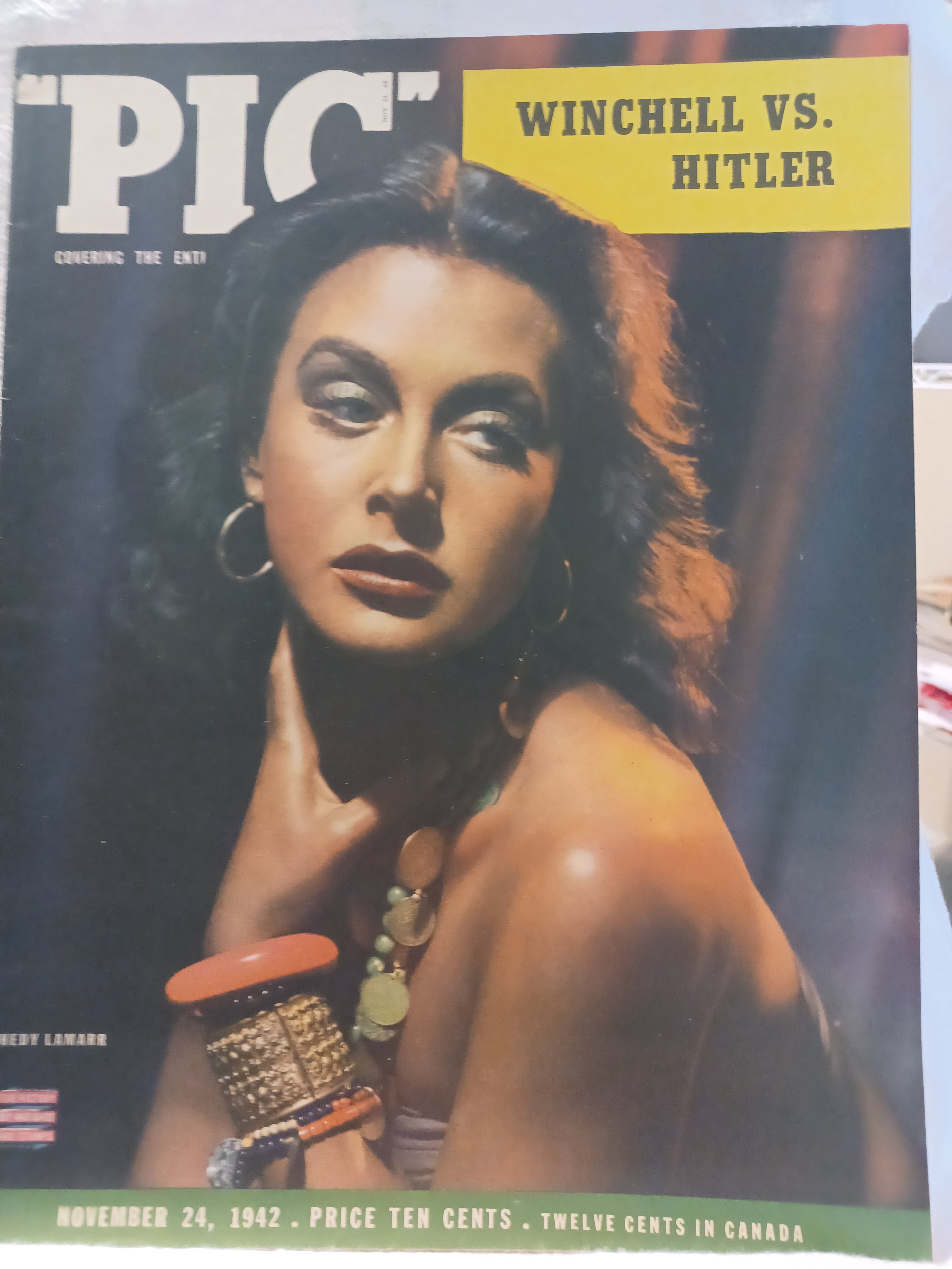 VINTAGE Magazine "PIC", November 24, 1942, Featuring Hedy Lamarr