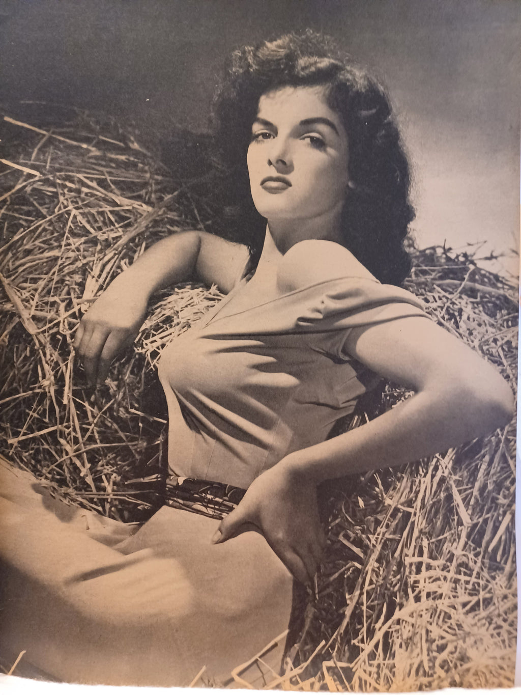 VINTAGE Magazine "PIC", November 24, 1942, Featuring Hedy Lamarr